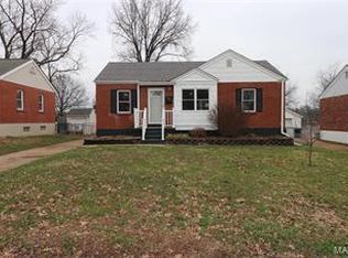 9005 Southview Ln, Saint Louis, MO 63123