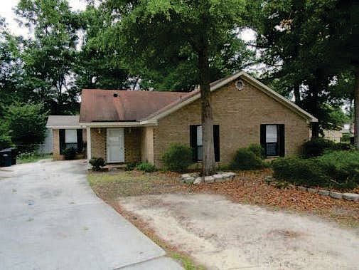 1st image of 1013 Country Place Dr