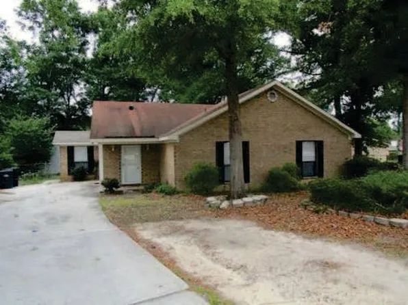 1013 Country Place Dr, Augusta, GA 30906