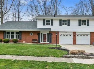 2700 W Woodbridge Dr, Muncie, IN 47304