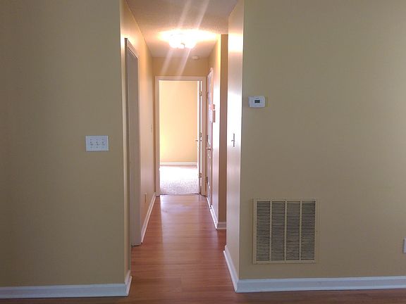 5th image of 1575 Wembley Dr