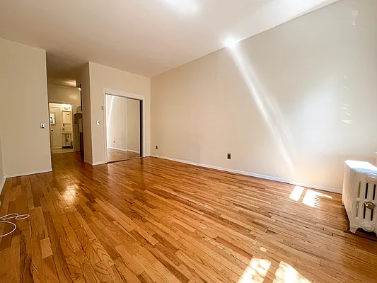 Rented by Highline Residential | media 9