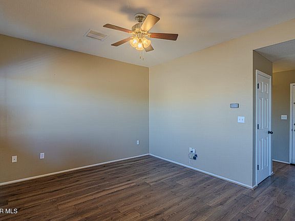 3rd image of 8860 Joe Kennedy Way