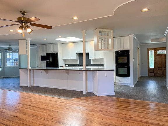 2nd image of 16157 Roseleaf Ln