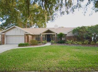 1585 Majestic Oak Dr, Apopka, FL 32712