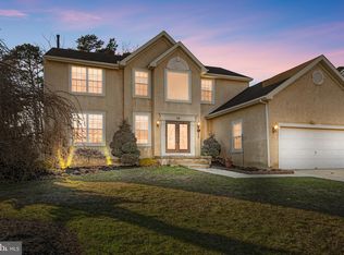 48 Cedar Grove Dr, Sicklerville, NJ 08081