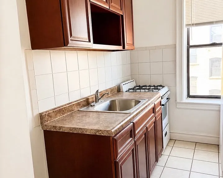 2048 Kennedy Blvd #3 — Photo 4