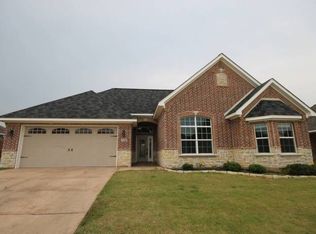 709 Linus Ln, Hideaway, TX 75771