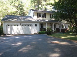 18 Ginley Rd, Walpole, MA 02081