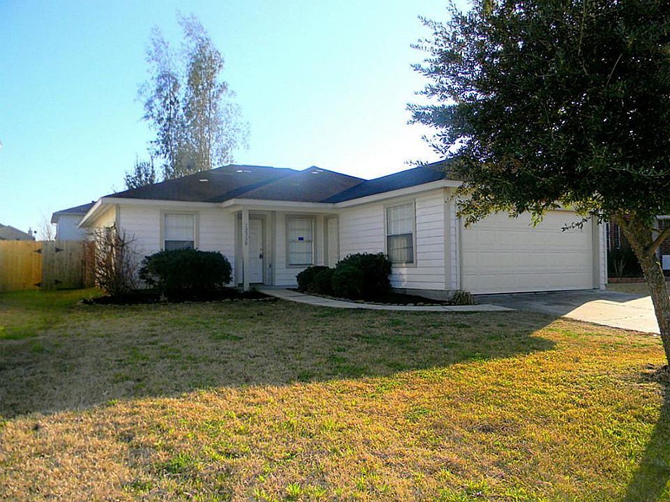 1st image of 12330 Greencanyon Dr