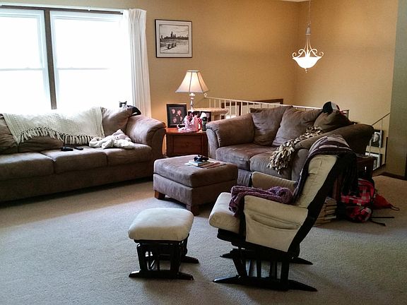 upstairs living room 