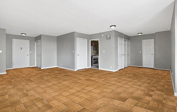 2nd image of 590 Flatbush Ave APT 3A