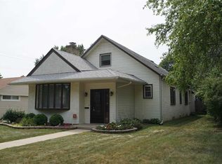 3422 Latham St, Rockford, IL