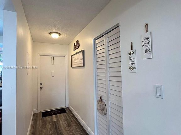 3rd image of 7664 NW 18th St APT 307