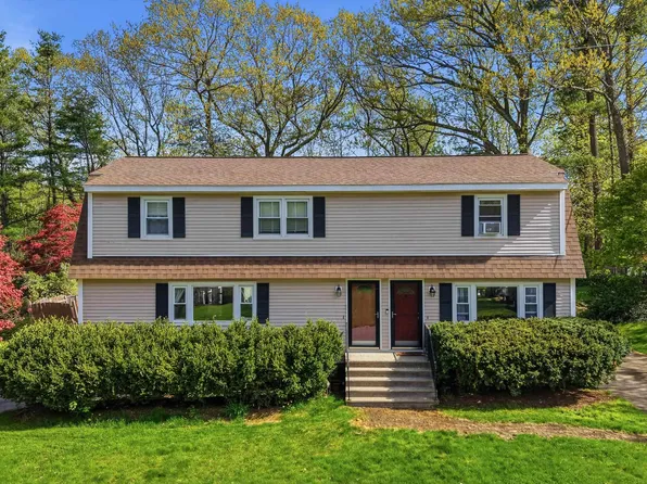 14 Auburn Street #B, Plaistow, NH 03865