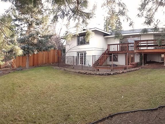 150 Greenridge Drive!