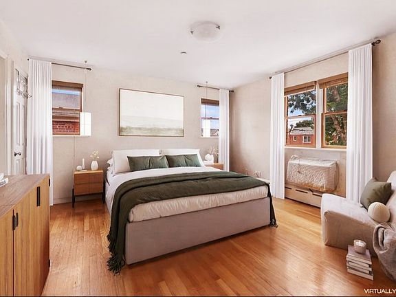 4th image of 2601 E 24th St #1