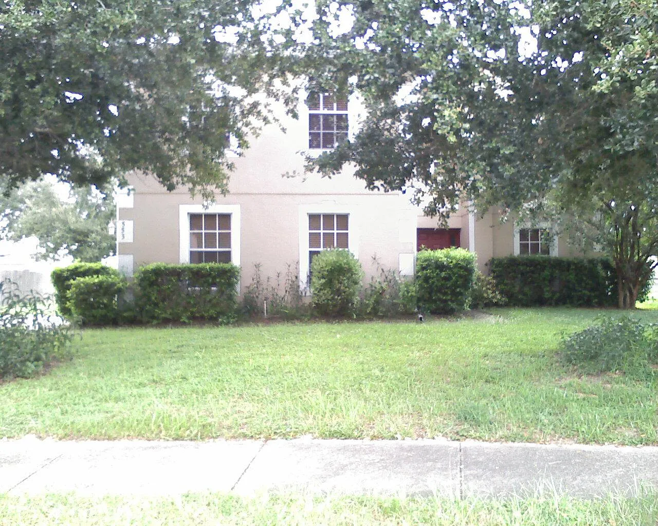 4 bed, 2814 sqft, $2,950 — Photo 2