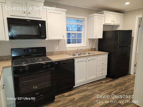 3rd image of 220 Macon Dr