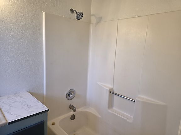 5th image of 312 Ocean St #A