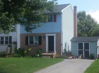 693 S Cedar St, Lititz, PA 17543