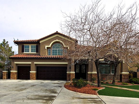 2nd image of 2912 Crown Bluffs Ct