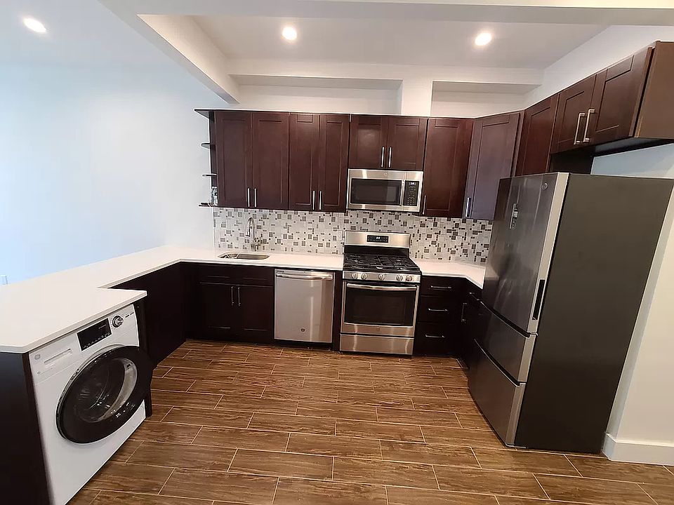 1st image of 31-16 38th St #2A