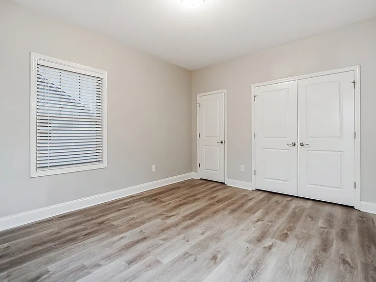 108 Heathwood Dr — Photo 13