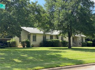 4700 Valley Oak Dr, Austin, TX 78731