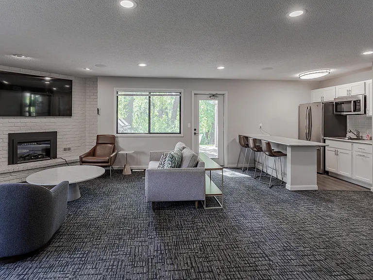 Olympic Ridge Apartments — Photo 9