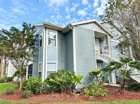 2516 Grassy Point Dr, Lake Mary, FL