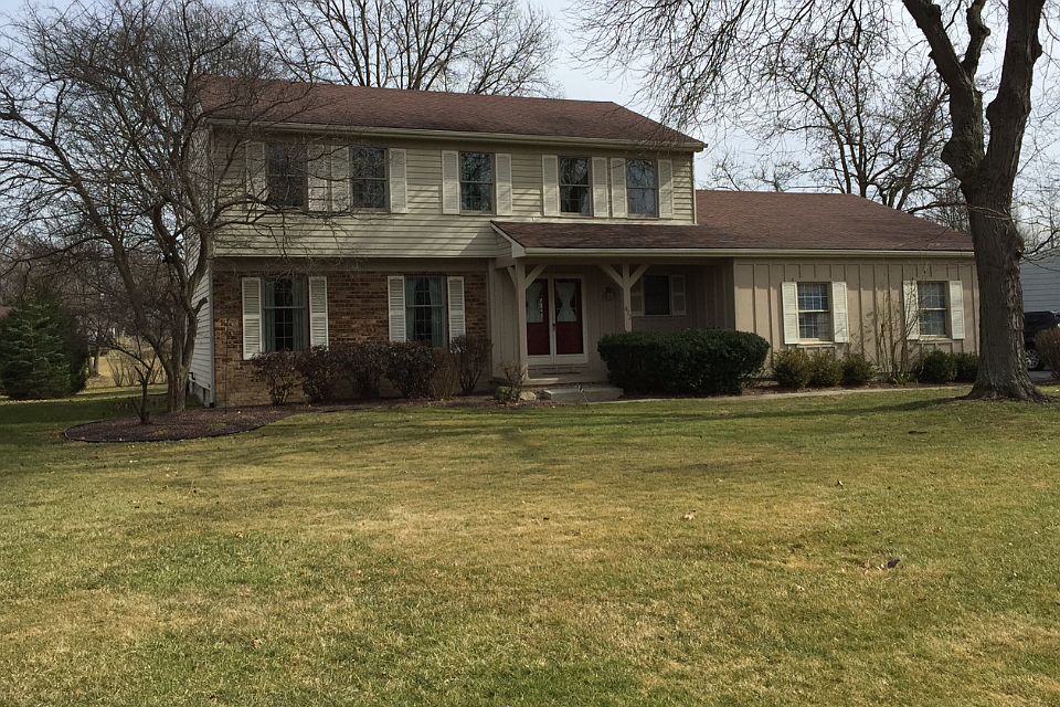 1st image of 411 Chatsworth Ln