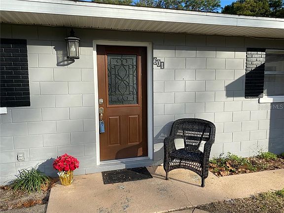 3rd image of 601 Patricia Ave