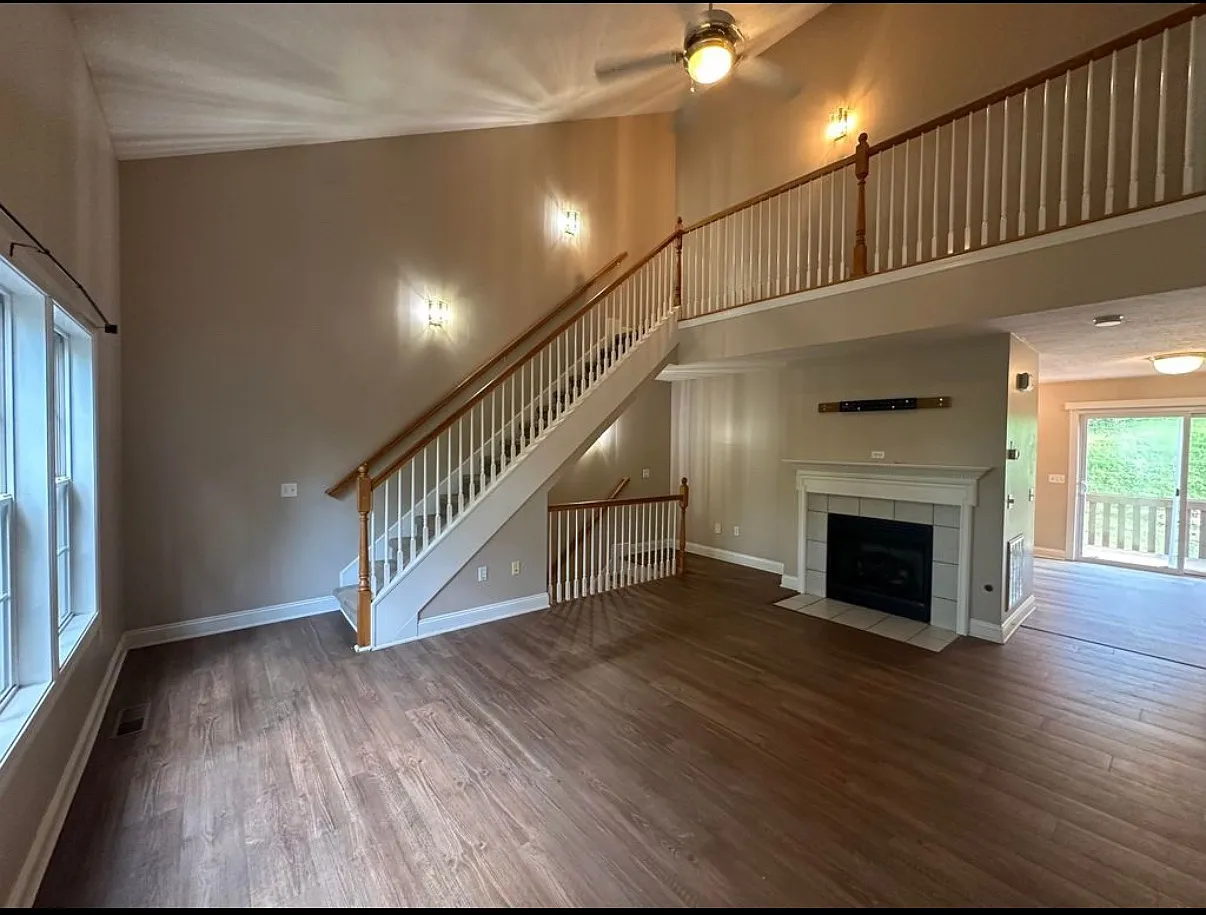 3 bed, 1668 sqft, $1,800 — Photo 3