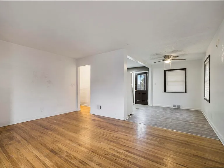 4520 Lafayette Ave #2 — Photo 4