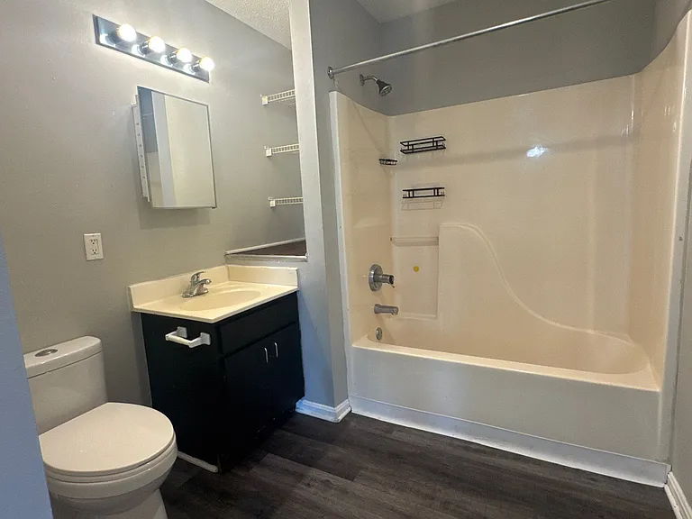 4103 Blue Lick Ct #6 — Photo 13