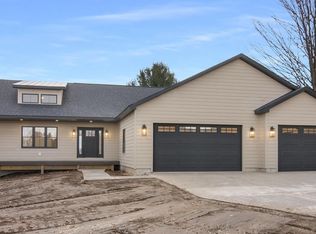 4850 Ridge Crest Rd, Williamsburg, MI 49690