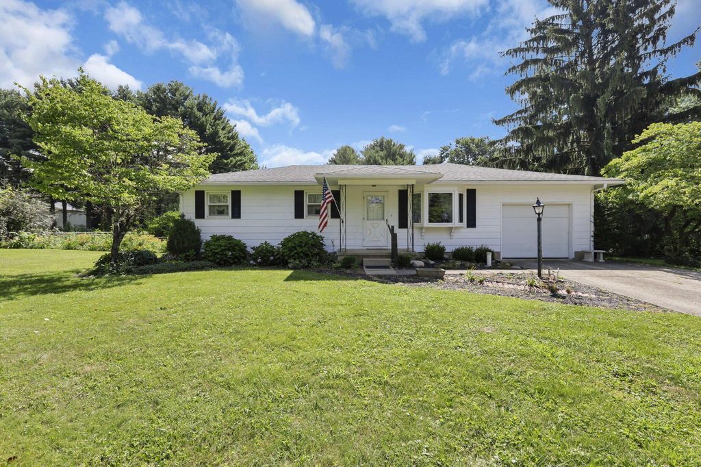 Real estate listing image