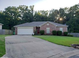310 Weathering Ln, Austin, AR 72007