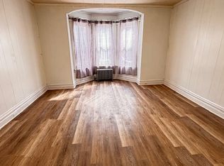 312 Hamilton St FLOOR 1, Harrison, NJ 07029