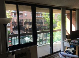 13635 Maple Ave, Flushing, NY 11355