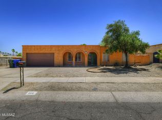 960 N Stoner Ave, Tucson, AZ 85748