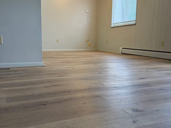 12 Waller Ave APT 12, Vandalia, OH 45377