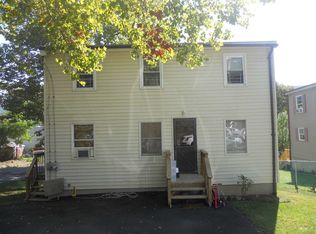 17 Townsend St, Beacon, NY 12508