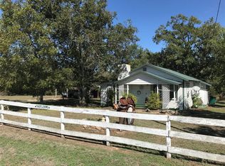 1364 County Road 214, Hallettsville, TX 77964