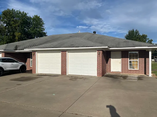 215 E 16th St Suite 1, Russellville, AR 72801