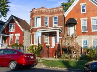 911 N Monticello Ave, Chicago, IL 60651