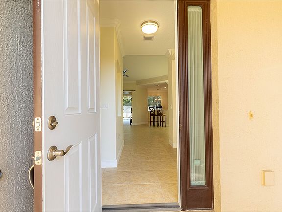 4th image of 7685 Fieldstone Ranch Sq