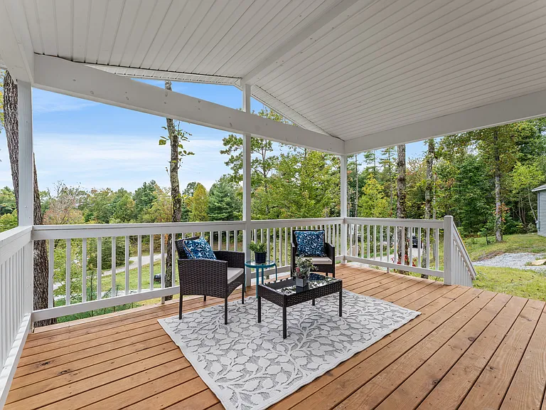 569 Ridge Crest Ln — Photo 23