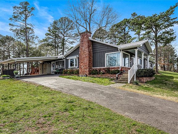 2nd image of 1 Puckett Rd